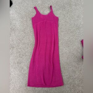 Sofia Vergara Pink Knit Midi Dress and Cardigan Set

#pinkdress